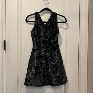 Girls Elegant Black Sleeveless Dress size large